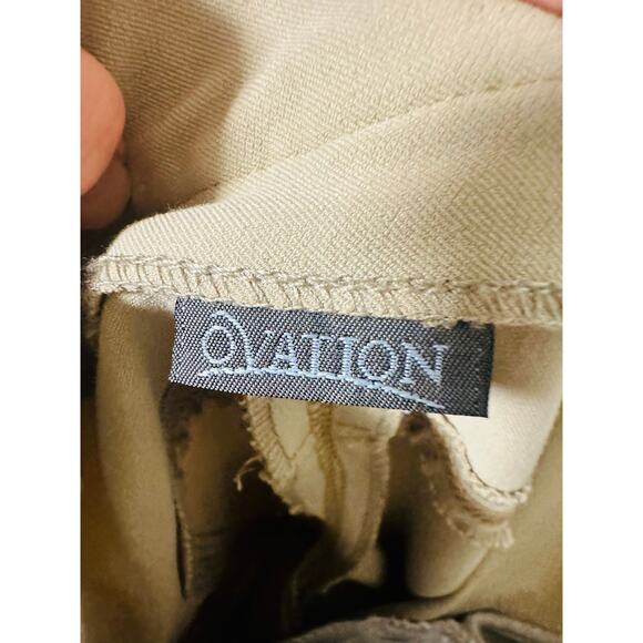 OVATION Show Tan Suede Faux Suede Knee Patch Hunter Dynamic Breeches Pants sz 12 - Picture 5 of 13